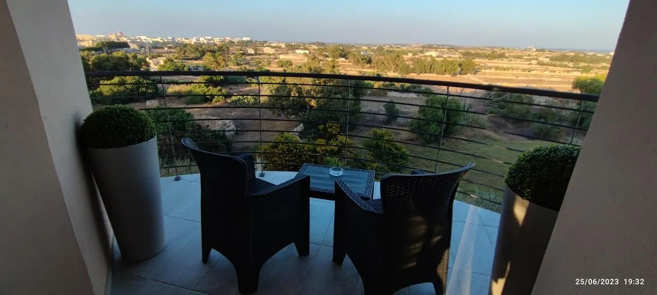 Skyline Court Holiday Apartments Ghaxaq